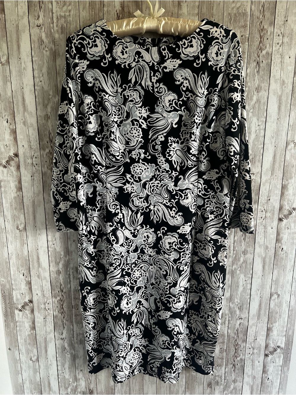 Jude Connally Black and White Floral Paisley Stretchy Dress Large